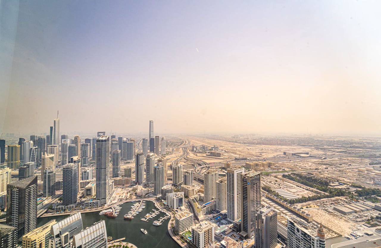 Luxury-4-bedroom-apartment-for-Sale-in-The-Address-Jumeirah-Beach-Residence-Dubai-7