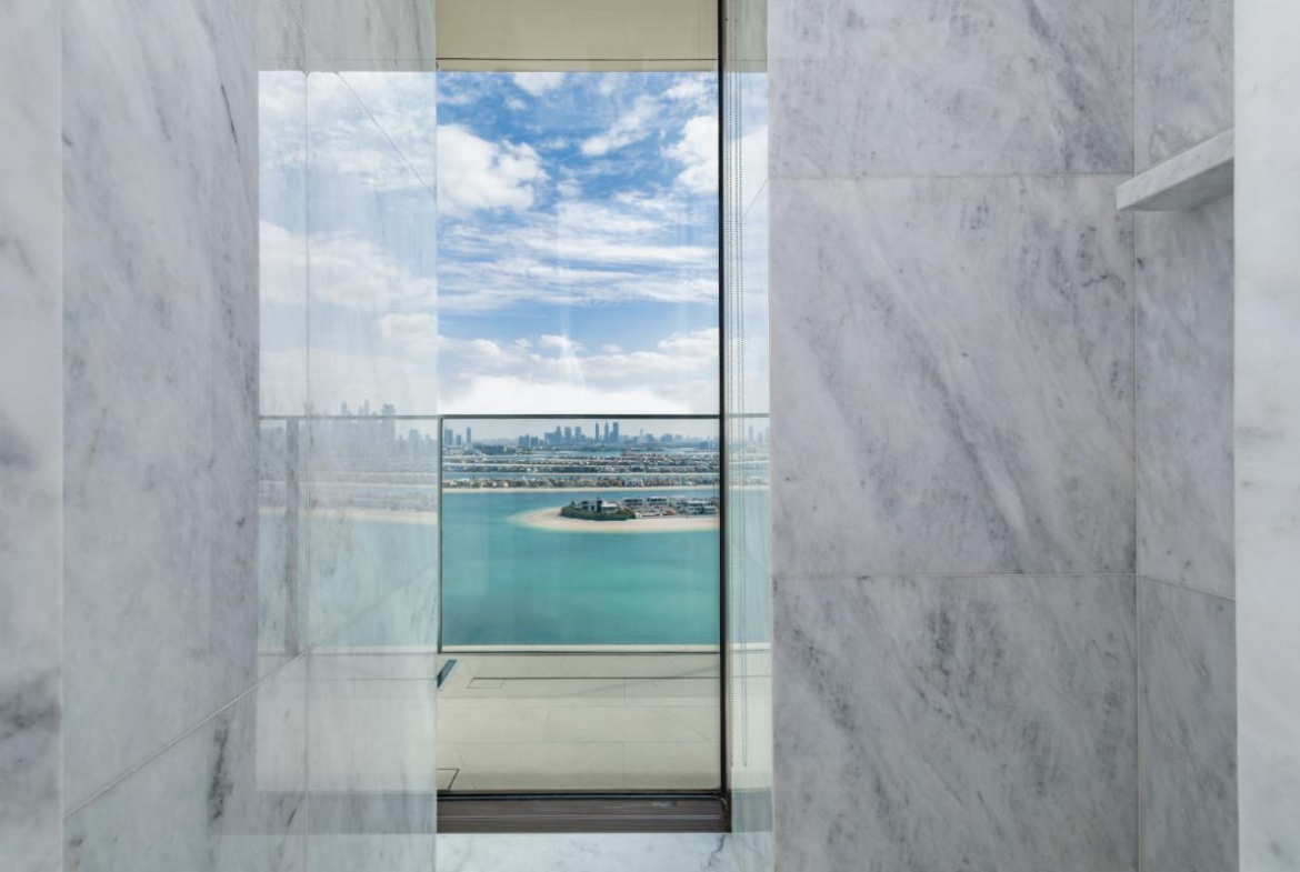 Luxury-Furnished Apartment in ATLANTIS ROYAL-PALM JUMEIRAH DUBAI-for-sale