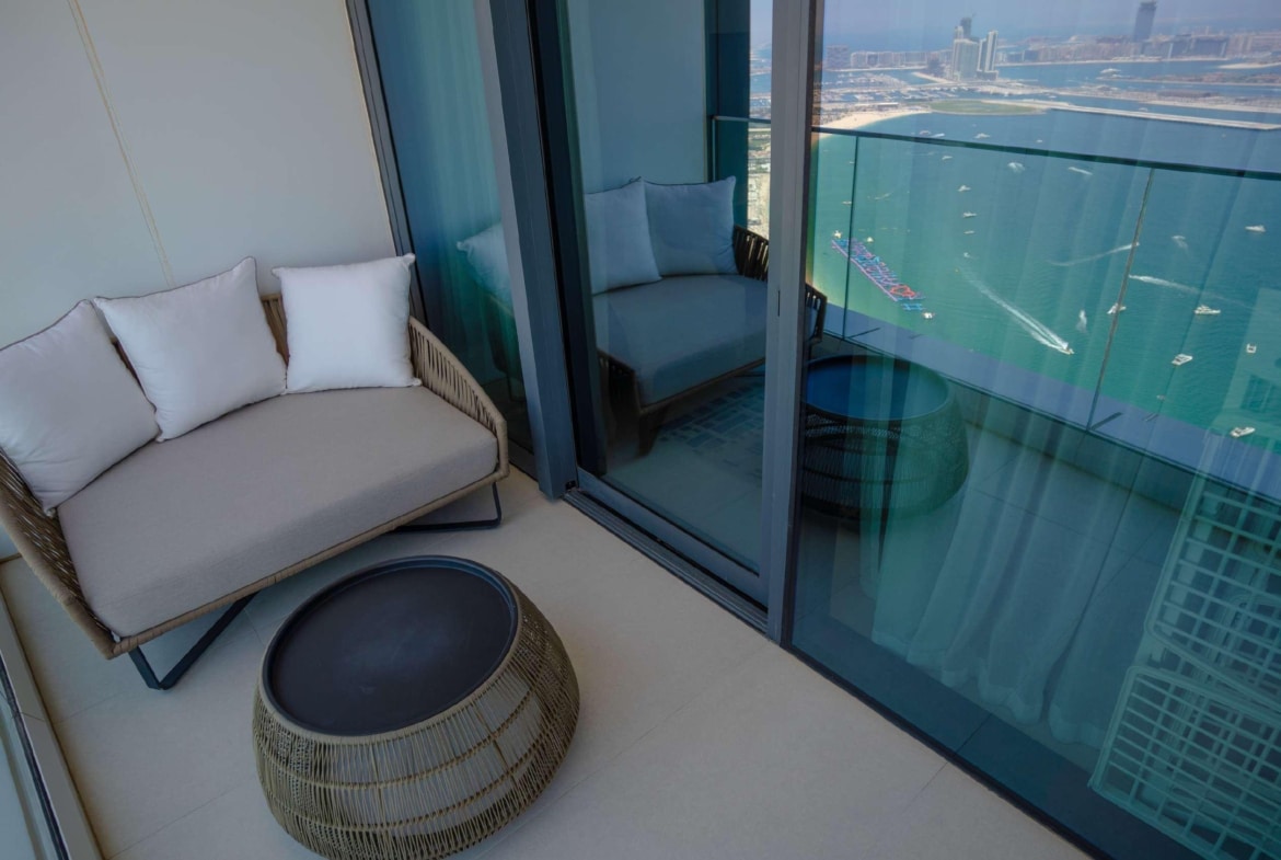 luxury-3-bedroom-apartment-for-sale-in-the-address-beach-residence-dubai