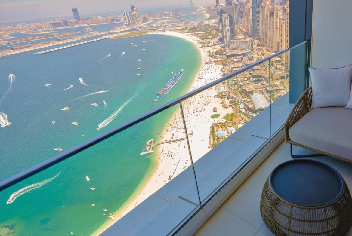 luxury-3-bedroom-apartment-for-sale-in-the-address-beach-residence-dubai